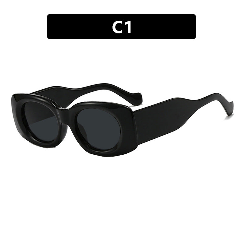 Ladies futuristic sunglasses in elegant square design Bowlift