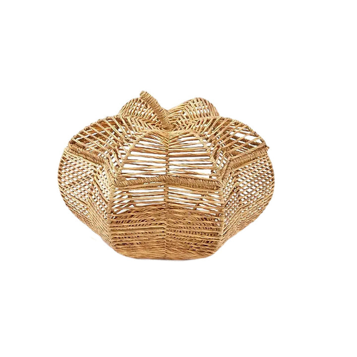 Handcrafted fruit basket in pumpkin design Bowlift
