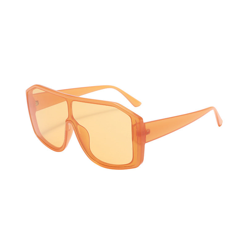 Women's Oversized Sunglasses with Sturdy Frame and Stylish Design Bowlift