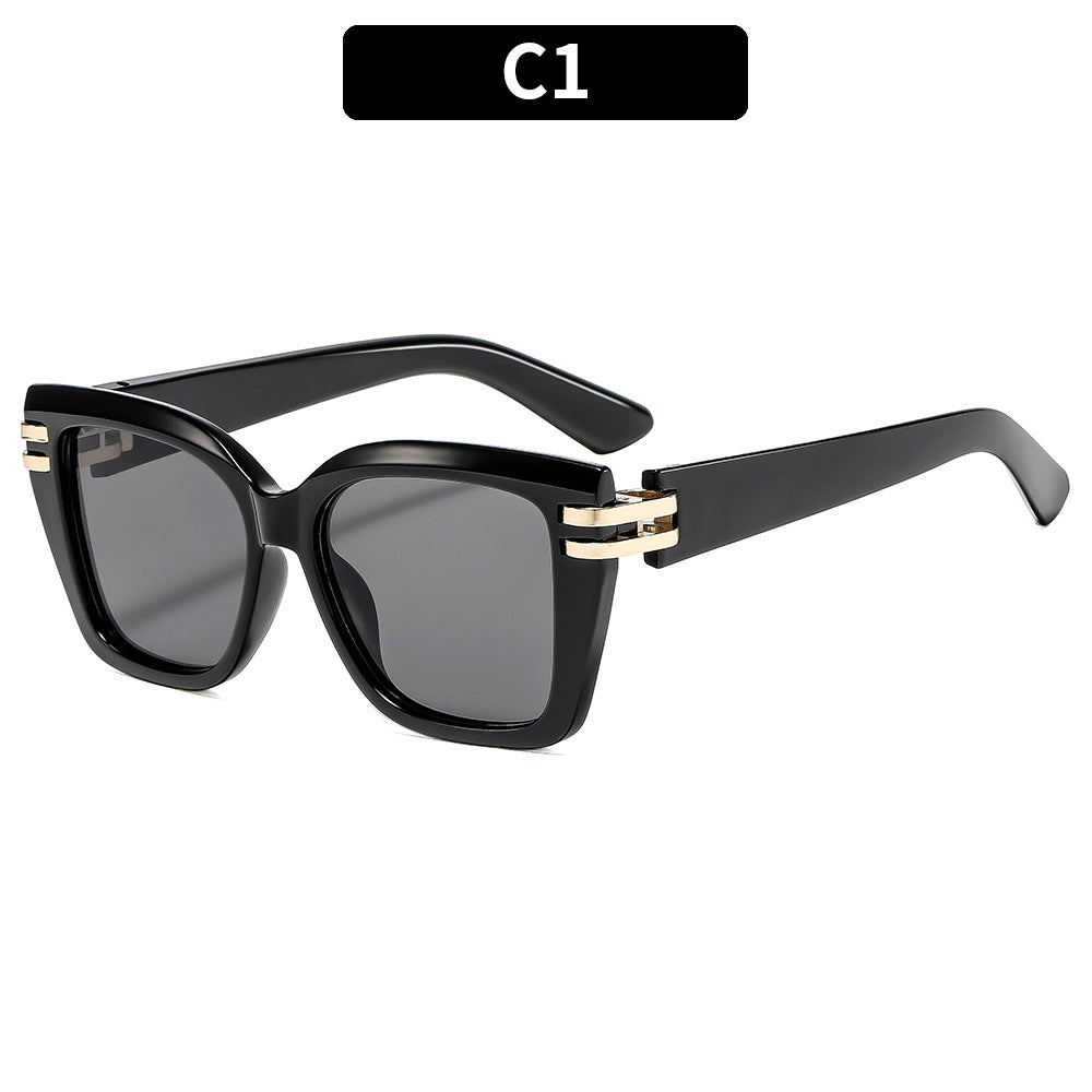 Elegant Oversized Square Frame Sunglasses  1787664505