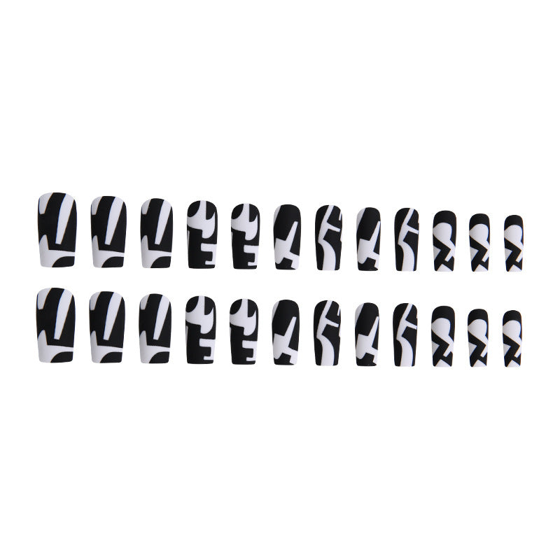 Fashionable artificial nails Bowlift