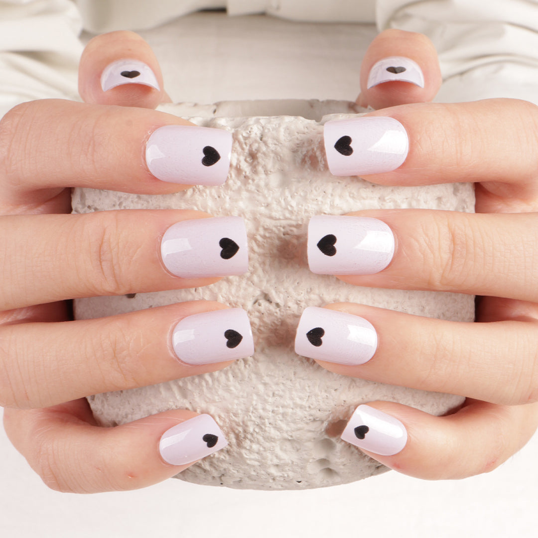 Heart-Embellished Press-On Nail Set Bowlift