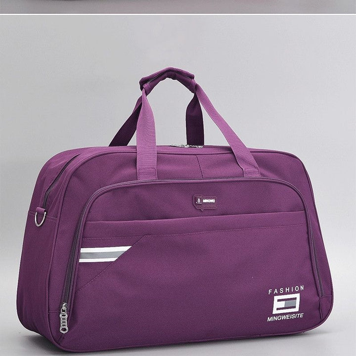 Sports Bag with Innovative Compartment Division Bowlift