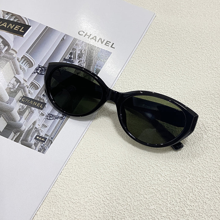 Fashionable Cat-Eye Sunglasses for Stylish Outfits Bowlift