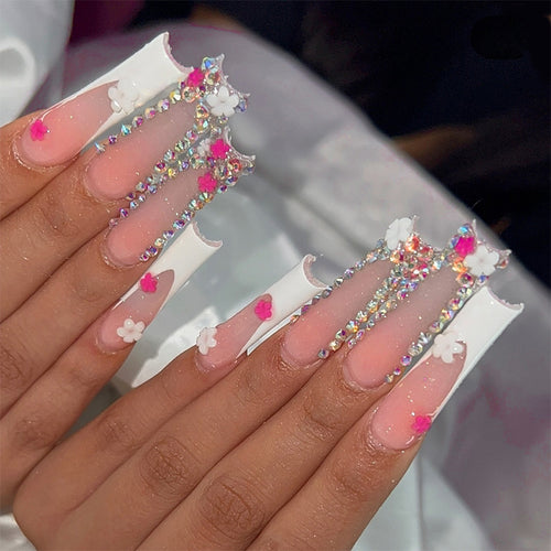 Decorative Press-On Nail Art Set with Floral and Gem Accents Bowlift 1788496044