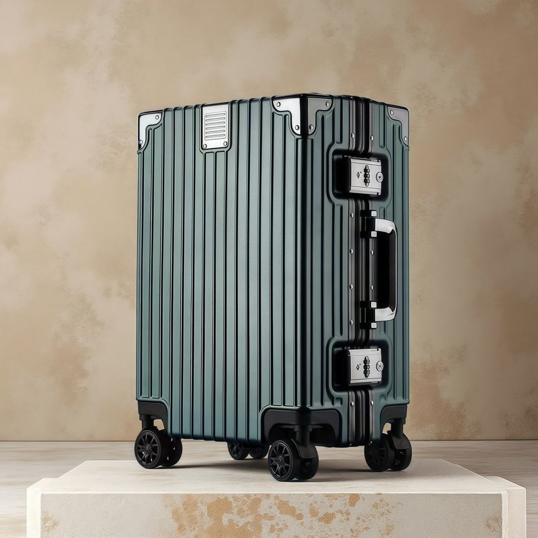 Hard Shell Trolley With Double Safety Lock And Silent 360-Degree Wheels Bowlift