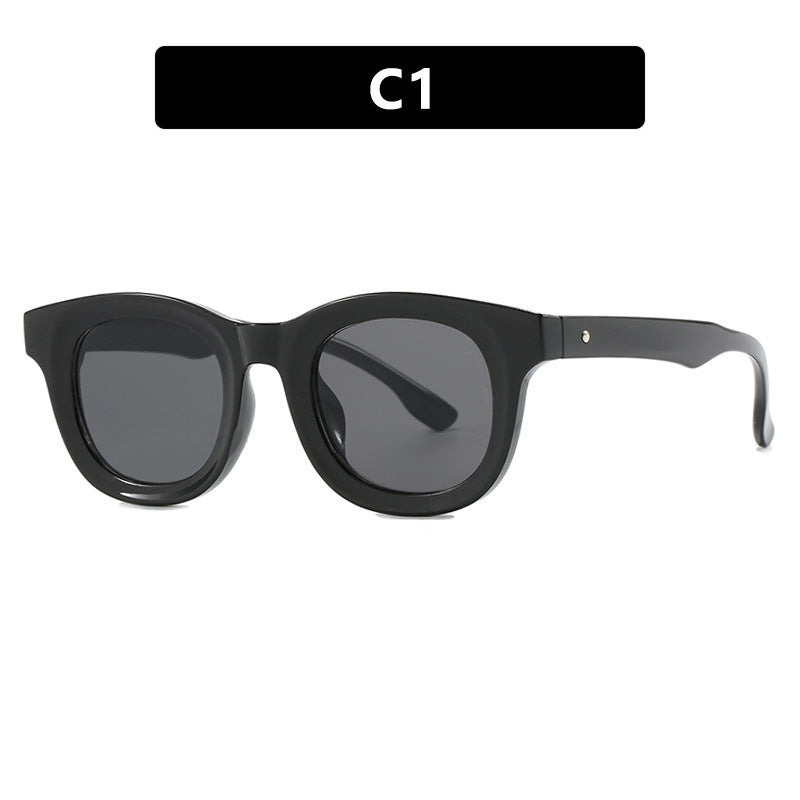 Women's trendy oversized sunglasses with distinctive design Bowlift