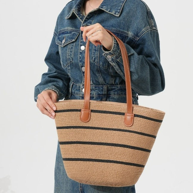 Elegant Bast bag with structured leather handles Bowlift
