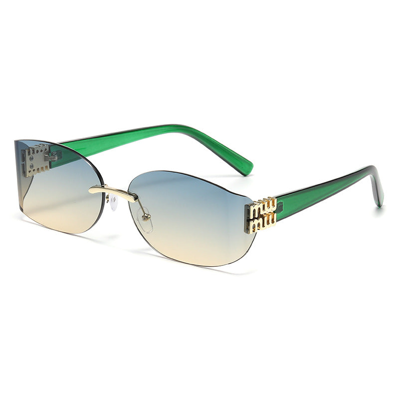 Chic Shielded Sunglasses