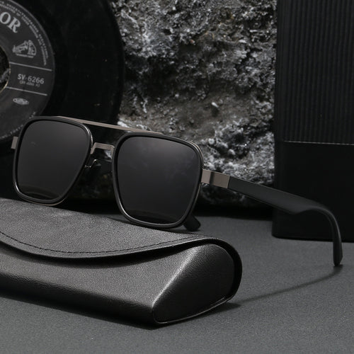 Ladies' fashionable sunglasses with square frame and innovative lenses Bowlift