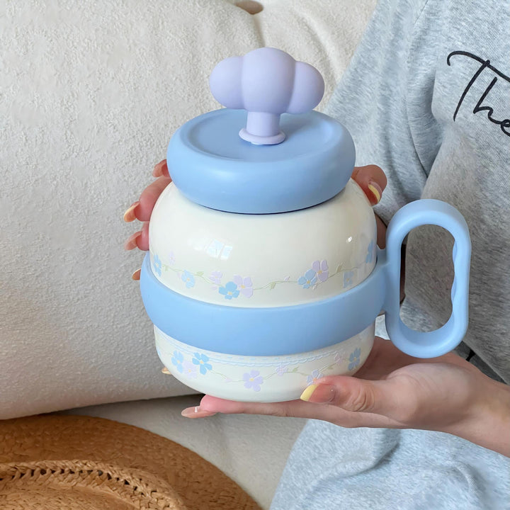 Women's creative drinking bottle with playful design Bowlift