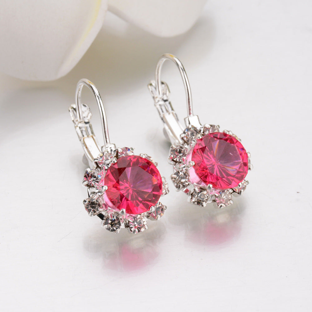 Elegant Vintage-Inspired Dangle Earrings Bowlift