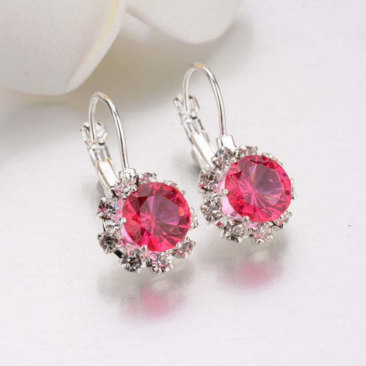 Elegant Vintage-Inspired Dangle Earrings Bowlift