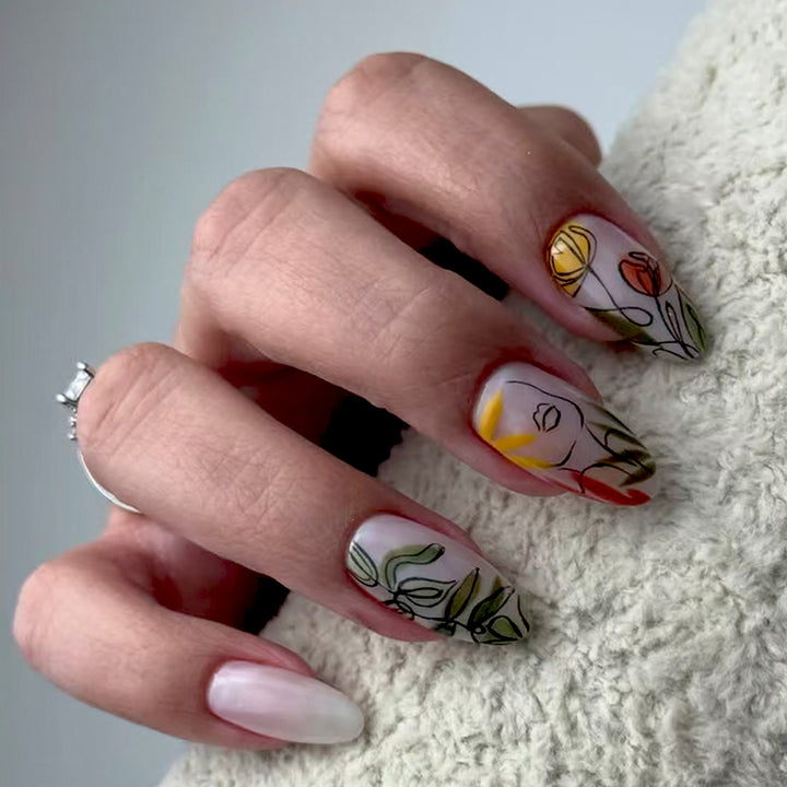 Artificial nails with floral patterns Bowlift