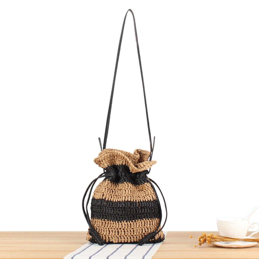Handbag Made of Handcrafted Natural Fiber Mix with Modern Drawstring Closure Bowlift