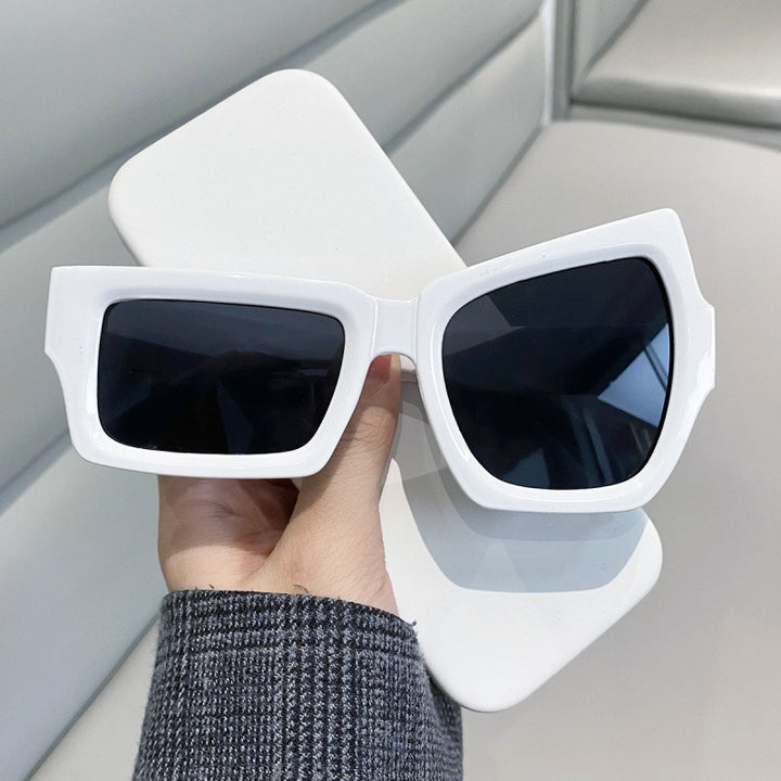 Sleek Oversized Square Sunglasses Bowlift