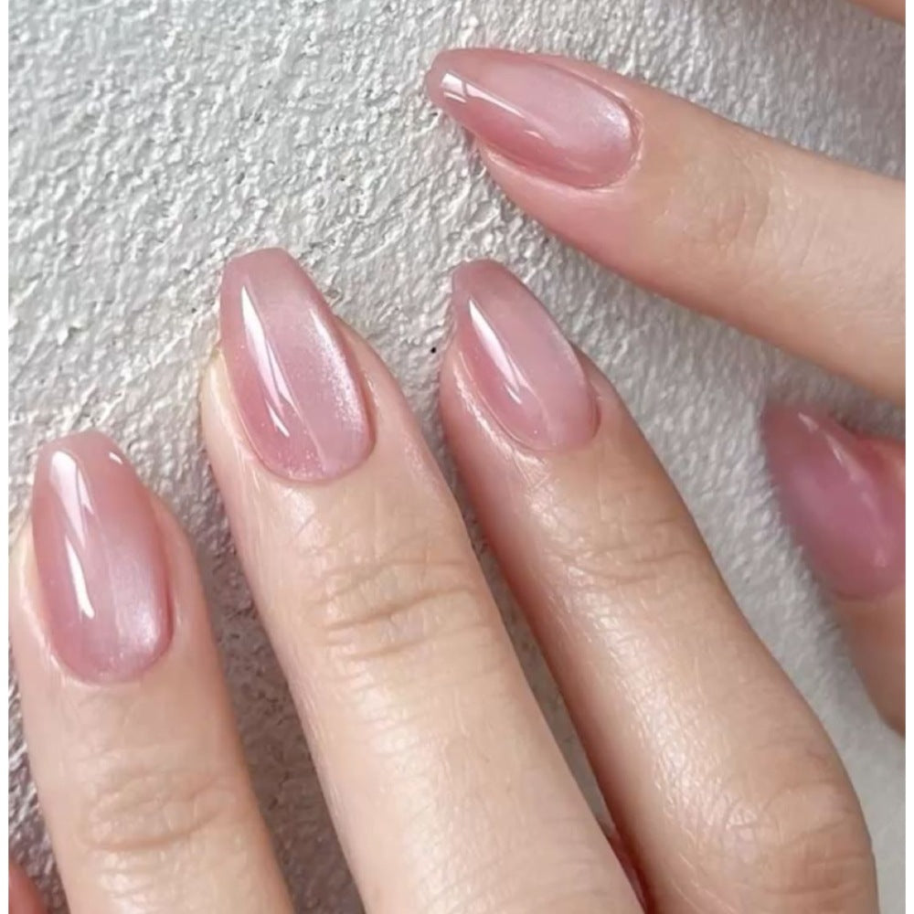 Glittering and Elegant Artificial Nails Bowlift