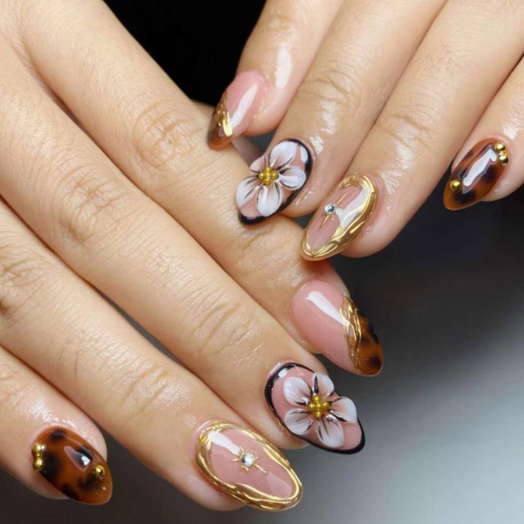 Artistic Press-On Nail Art Set Bowlift