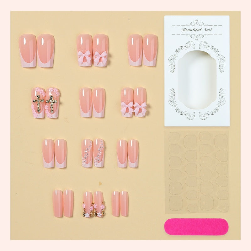 Artificial nail set with glamorous flower and pearl decorations Bowlift
