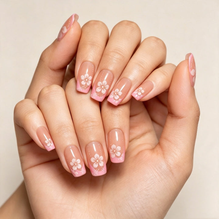 Artificial nails with delicate floral designs Bowlift