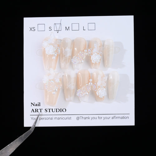 Elegant Floral Press-On Nail Set Bowlift