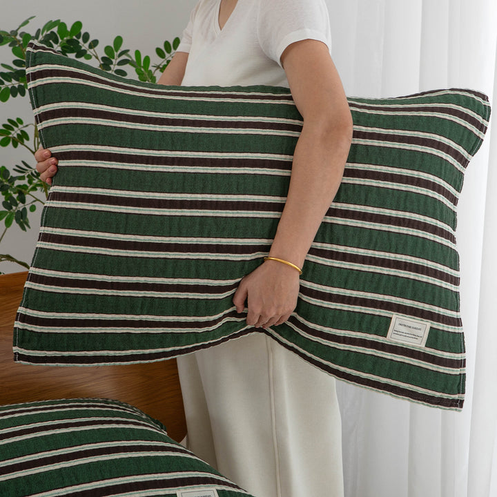 Women's cushion cover with stylish striped pattern Bowlift