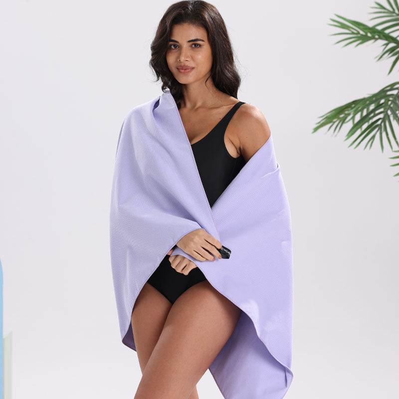 lightweight and quick-drying beach towel Bowlift