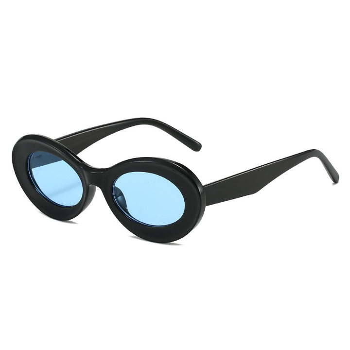 Ladies fashionable sunglasses in oval design Bowlift