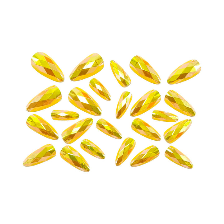 Glamorous Artificial Nails Bowlift