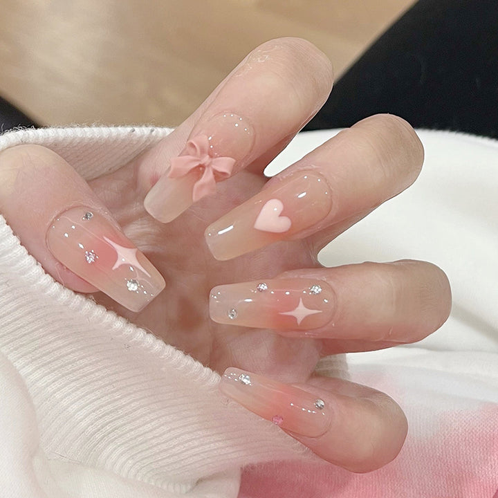 Artificial nails with pearl design and elegant decoration Bowlift
