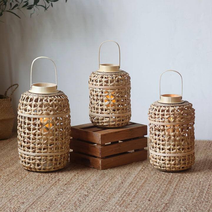Decorative Lantern Bowlift