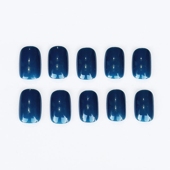 Glossy Nail Art Extensions Bowlift