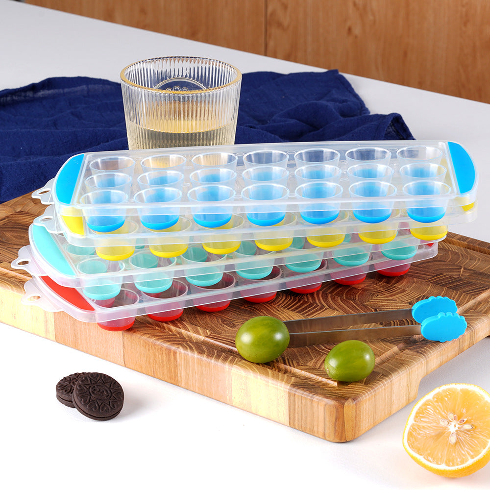 Silicone ice cube tray with lid Bowlift