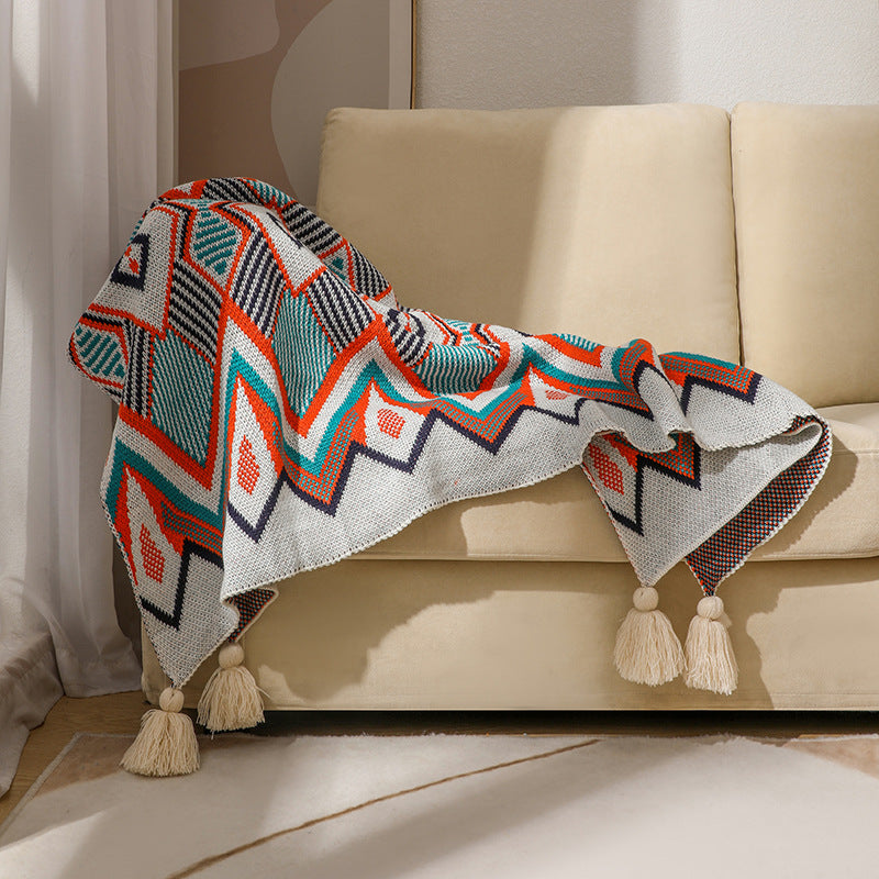 Women's Patterned Snuggle Blanket with Tassels Bowlift