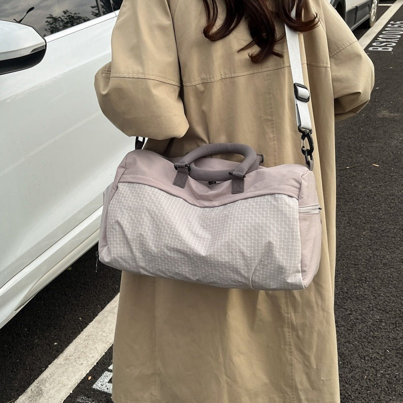 Travel bag with removable shoulder strap Bowlift