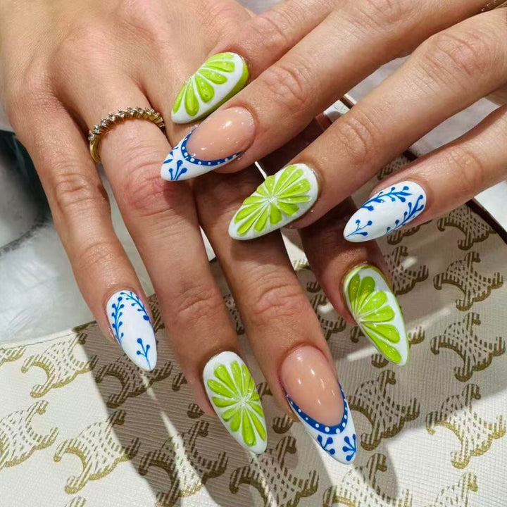 Premium Decorative Press-On Nails Bowlift