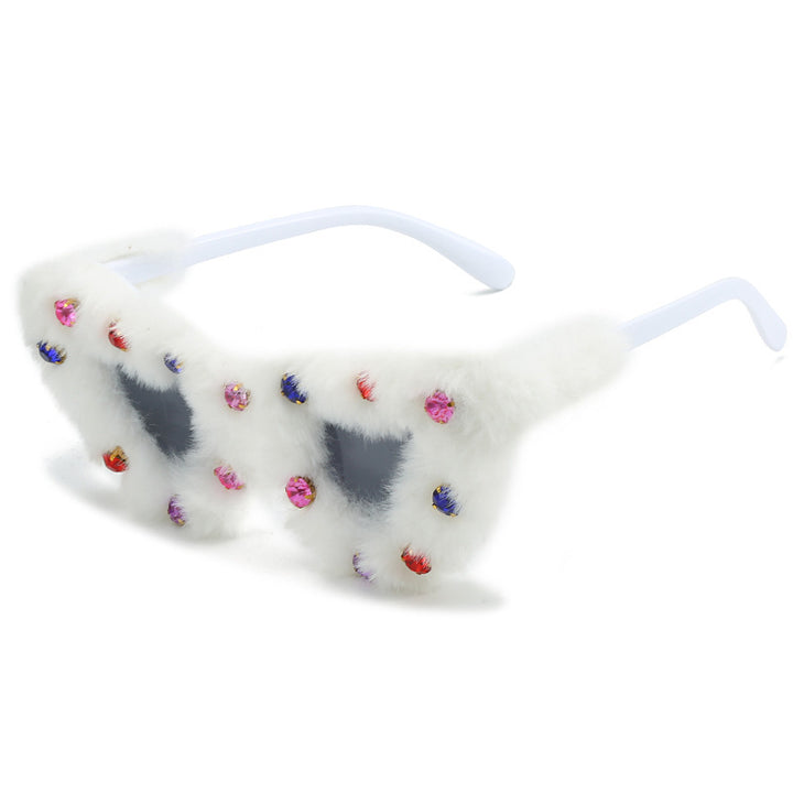 Unique Heart-Shaped Fur-Trimmed Sunglasses Bowlift