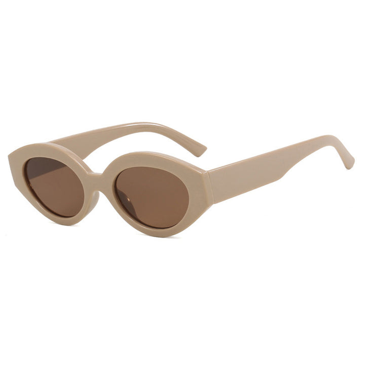 Ladies trendy cat-eye sunglasses with animal print Bowlift