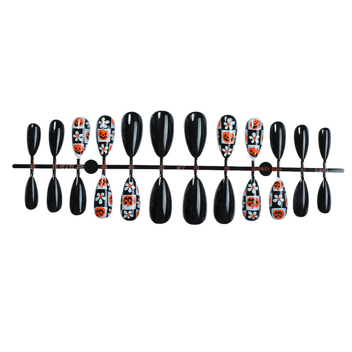 Halloween-Themed Press-On Nail Set Bowlift