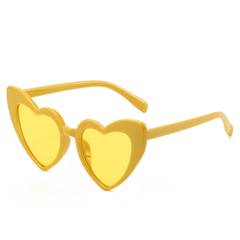 Heart-Shaped Fashion Sunglasses Bowlift