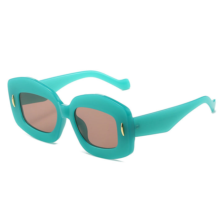 Contemporary Chunky Frame Sunglasses Bowlift