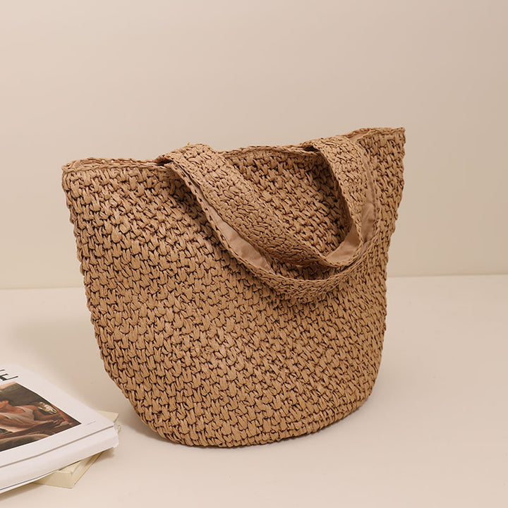Stylish basket bag made of natural fiber with generous storage space Bowlift