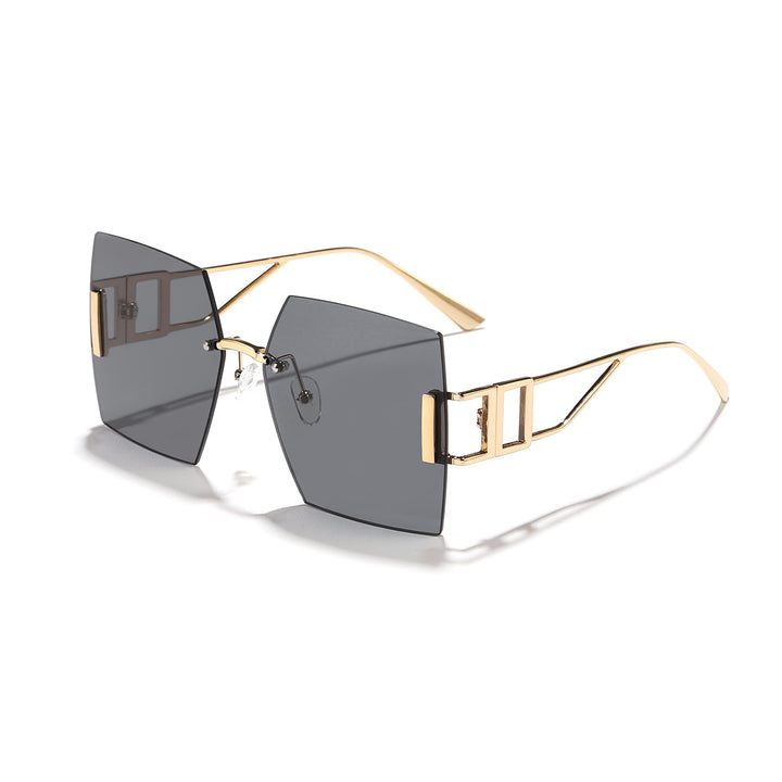 Women's square sunglasses with luxurious metal frame Bowlift