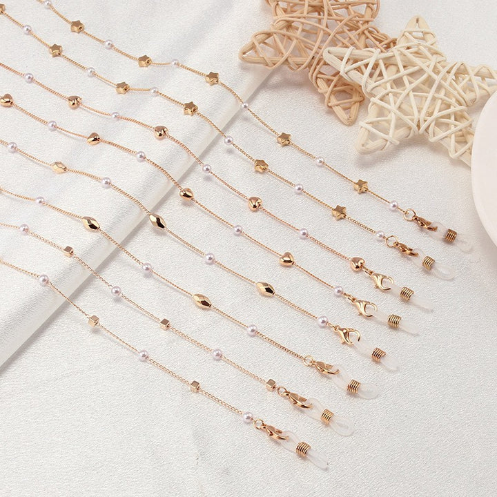 Heart Pendant Eyewear Chain Bowlift