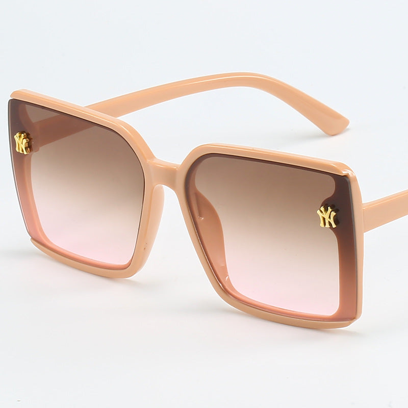Women's Oversized Sunglasses with Elegant Lenses Bowlift