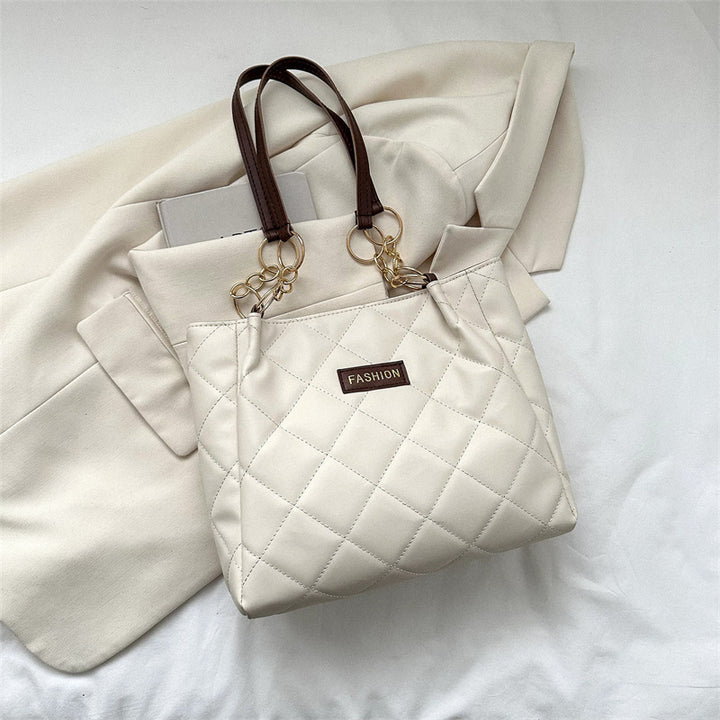 Elegant Quilted Tote Bag Bowlift