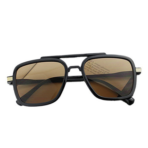 Ladies modern sunglasses with square frame Bowlift