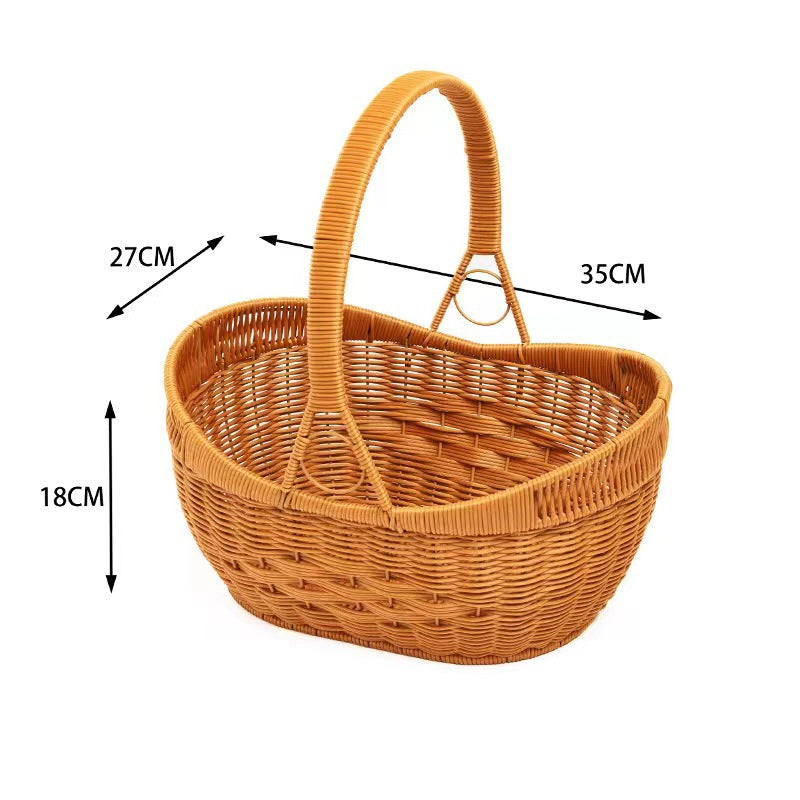 Ladies braided shopping basket with heart detail Bowlift