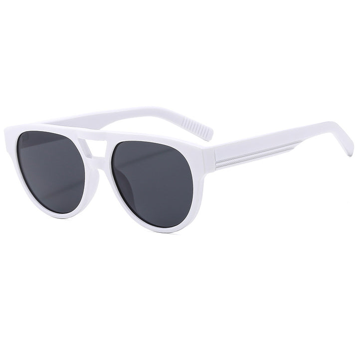 Women Cat-Eye Sunglasses with elegant, sturdy frame and UV protection Bowlift