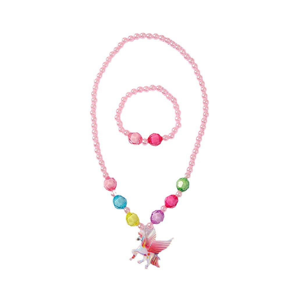 Playful jewelry set with unicorn pendant Bowlift